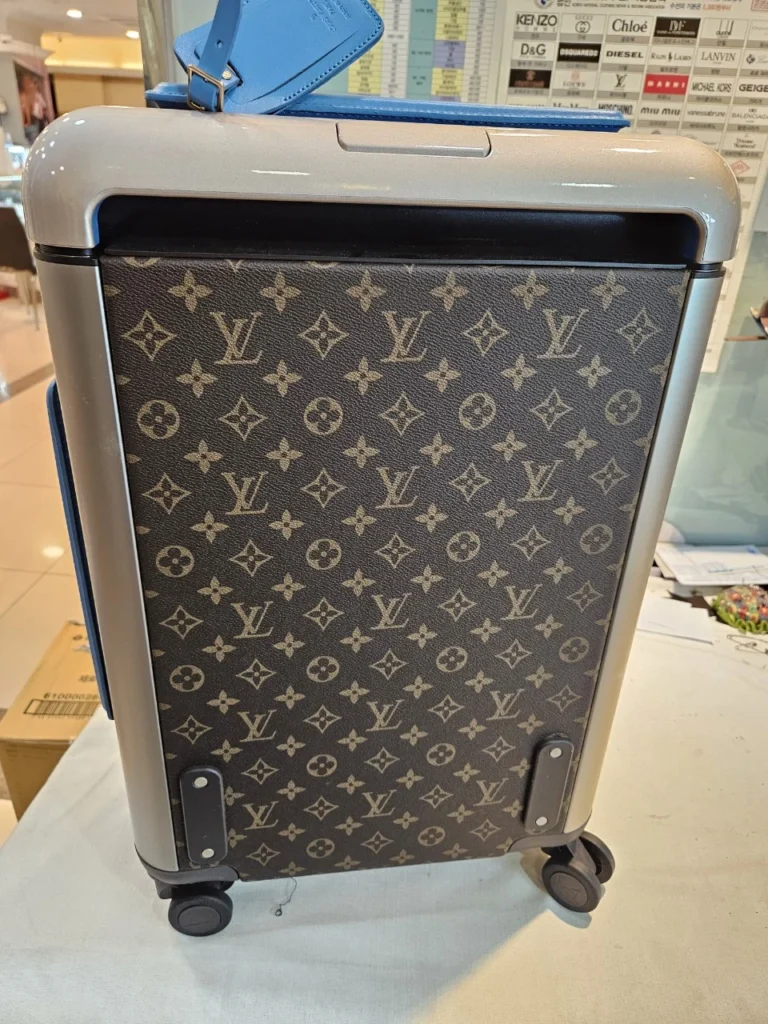 크로바 명품 수선실 사례